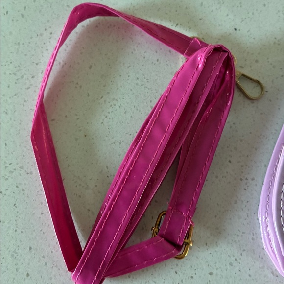 Hello Kitty Pink Quilted Crossbody Bag and Accessories NWOT - Picture 4 of 5